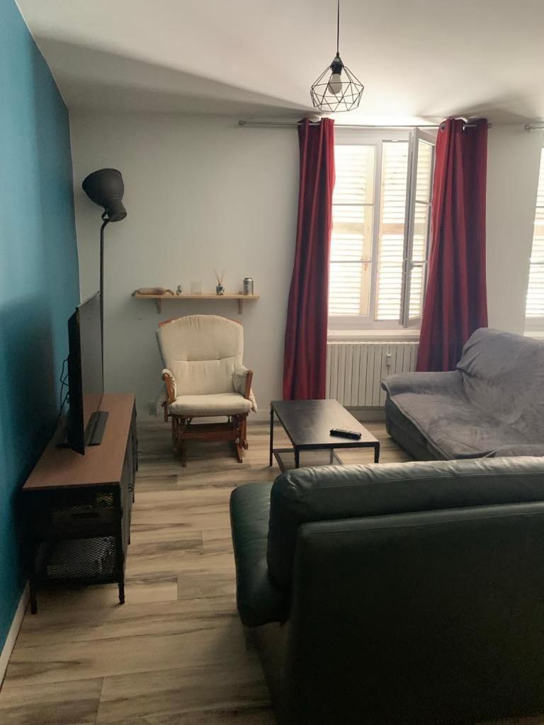 Centre Ville Lons Le Saunier מראה חיצוני תמונה